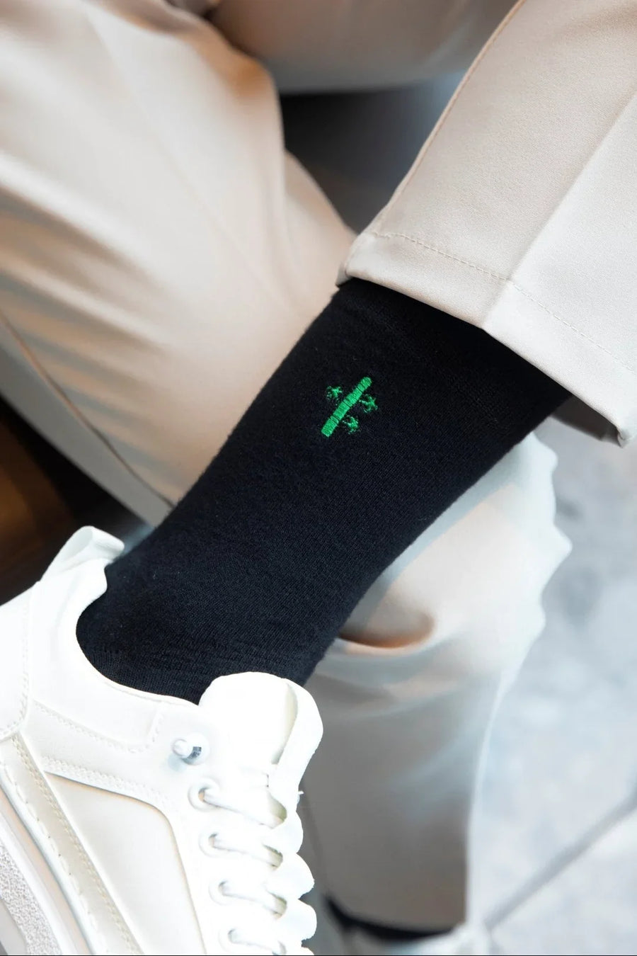 Bamboo Mens Dress Socks - UK 7 - 11 - Panda Food Bamboo Socks