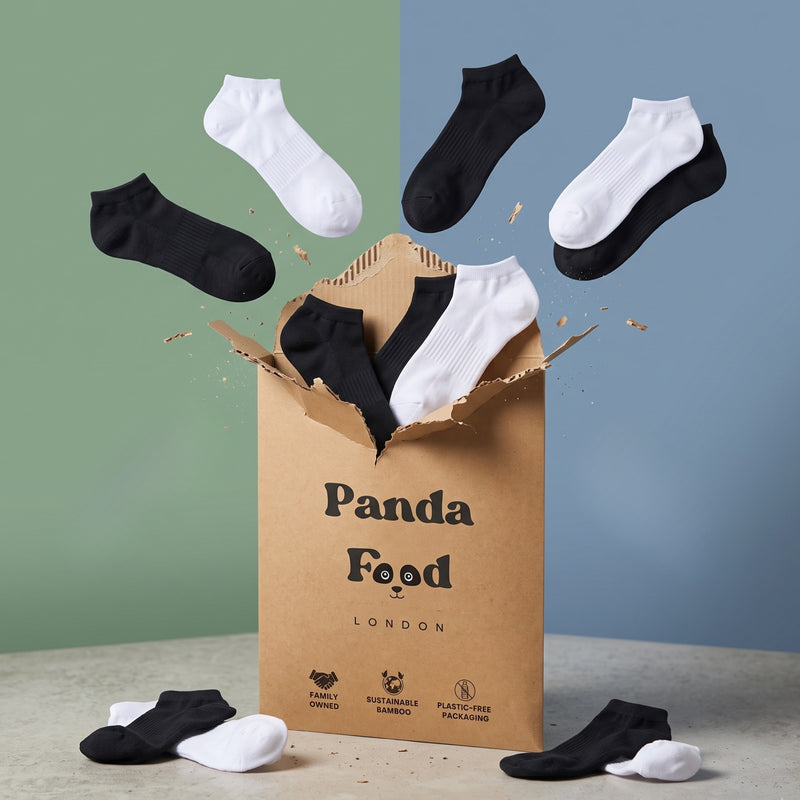 Bamboo ankle socks in black and white