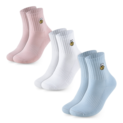 Bamboo Embroidered Animal Socks, 3 pairs · Size 4-8 · Ivory/Blue/Pink - Bee