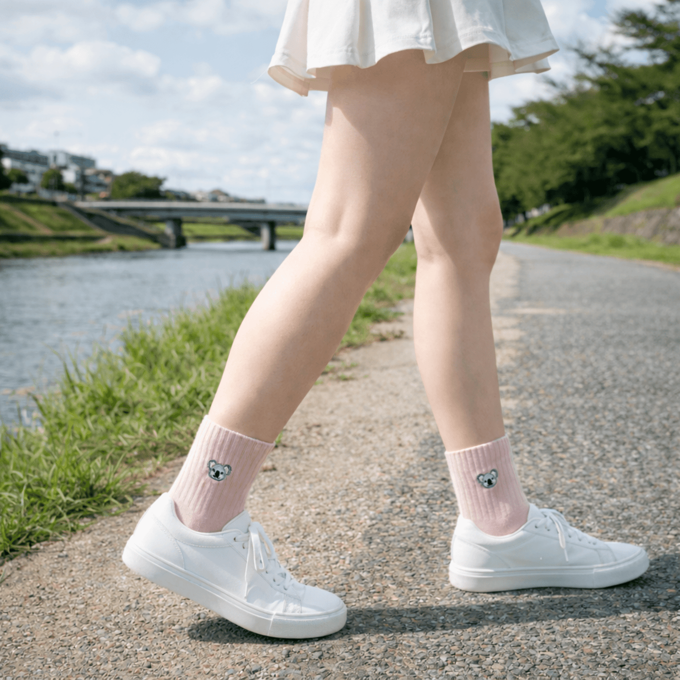 Bamboo Embroidered Animal Socks - Panda Food Bamboo Socks