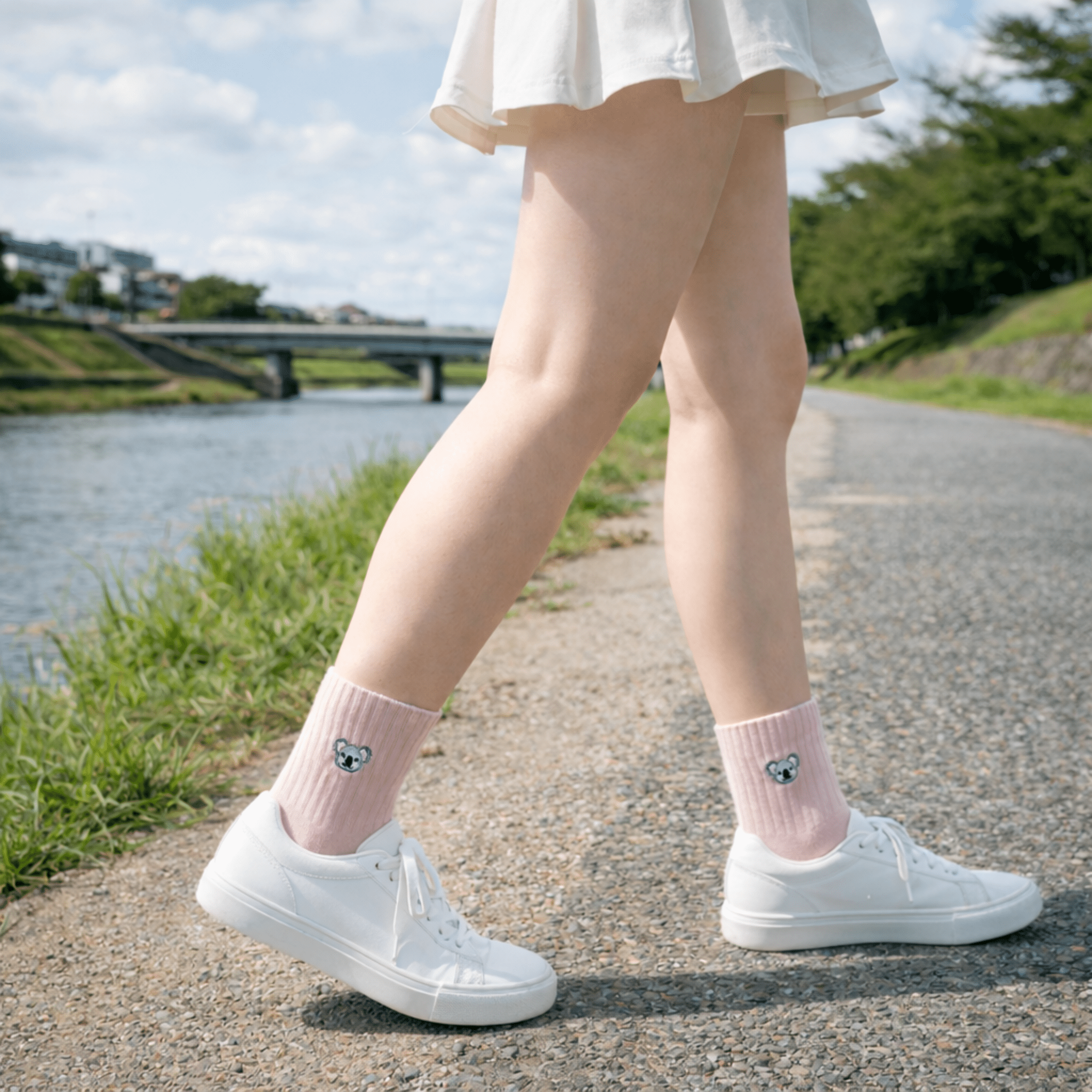 Bamboo Embroidered Animal Socks - Panda Food Bamboo Socks